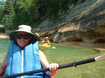 pictured rocks kayaking