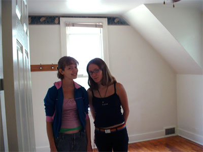 Liz and Mouse at kzoo