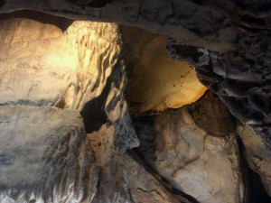 cave1