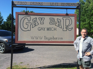 gaybar